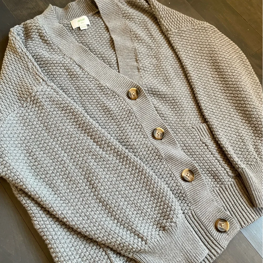 Aerie Cozy Gray Button-Up Women Cardigan Sweater Size Medium - Picture 3 of 10